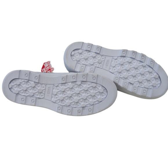 NEW Vans Crushed Velvet Sentry Old Skool WC Sneakers - Picture 6 of 10